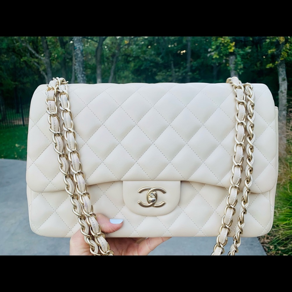 ❤️ Chanel jumbo classic double flap bag authentic